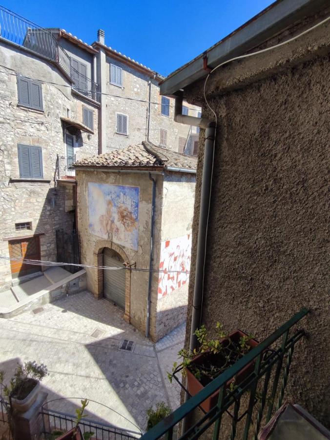 Casa Vacanza Nonna Maria Calvi dell' Umbria ภายนอก รูปภาพ