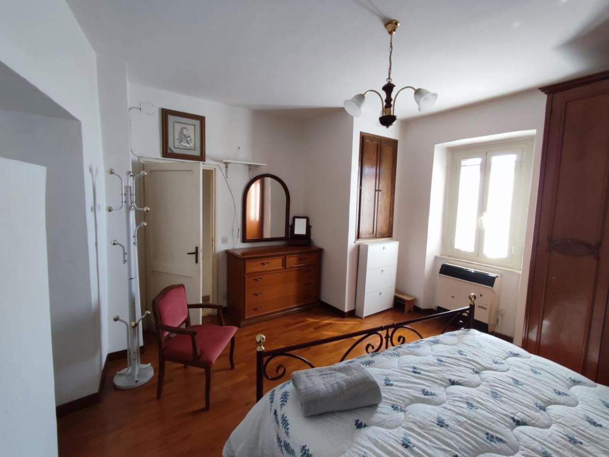 Casa Vacanza Nonna Maria Calvi dell' Umbria ภายนอก รูปภาพ